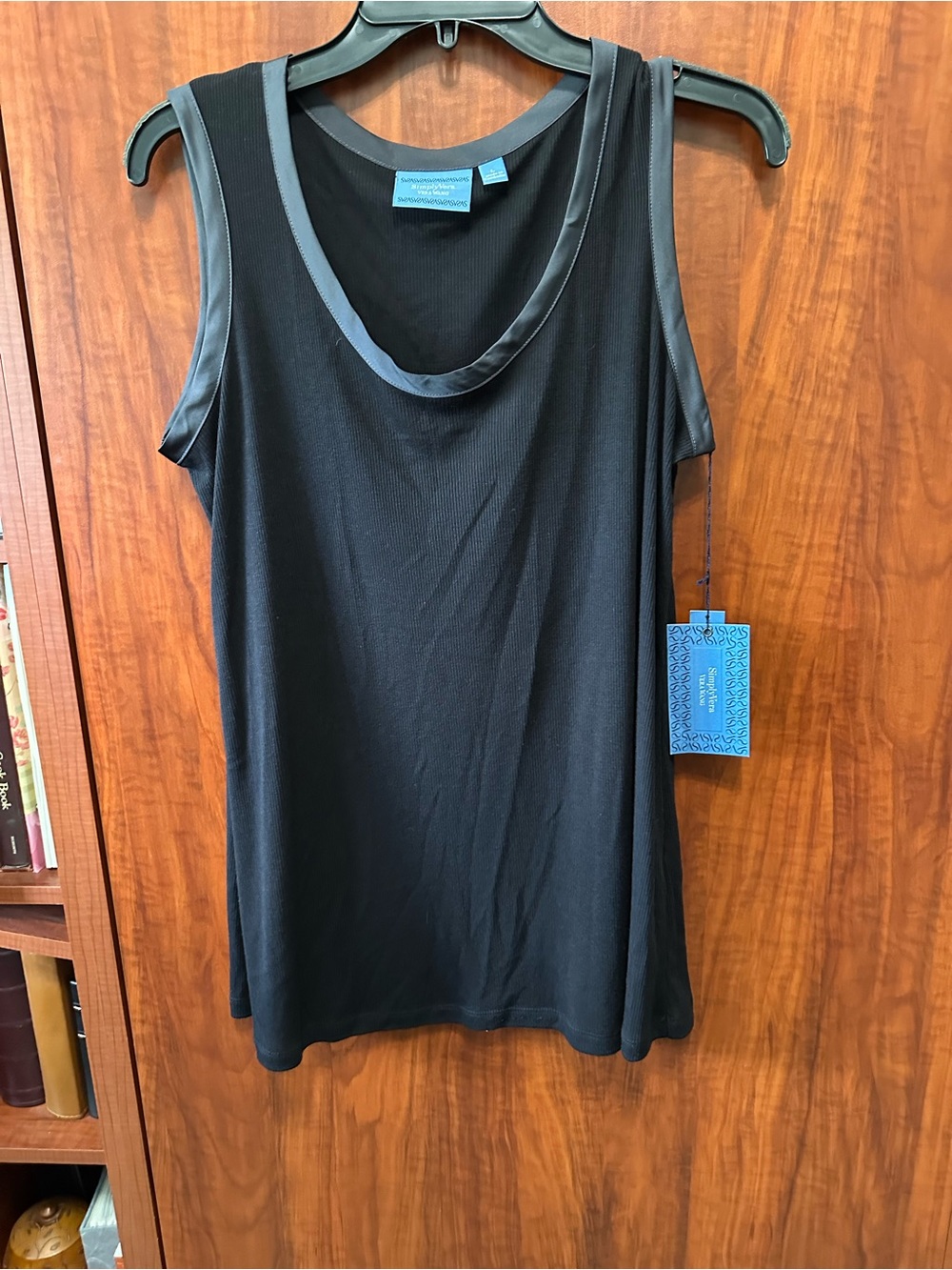 Vera Wang Black Satin-Trim Sleeveless Tank Top  NWT  Size L